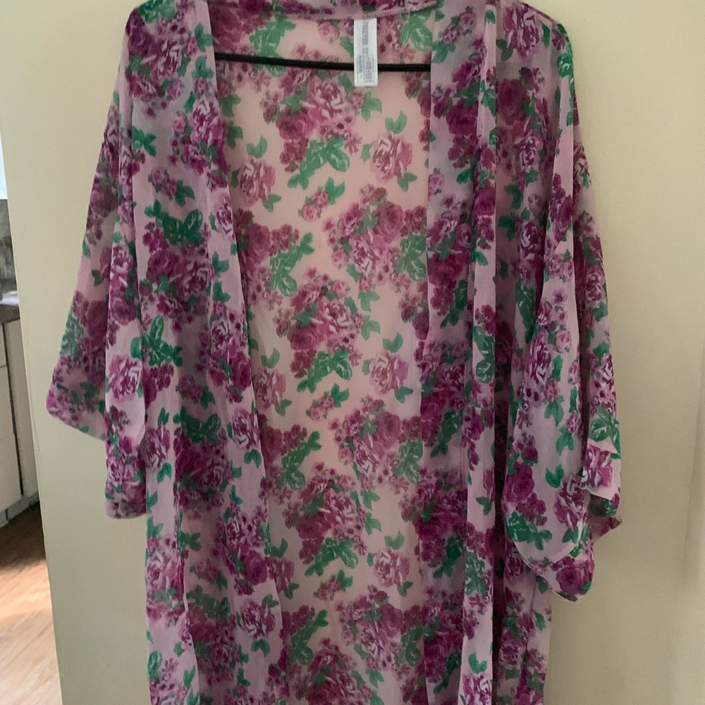Floral chiffon kimono - Picture 2 of 3